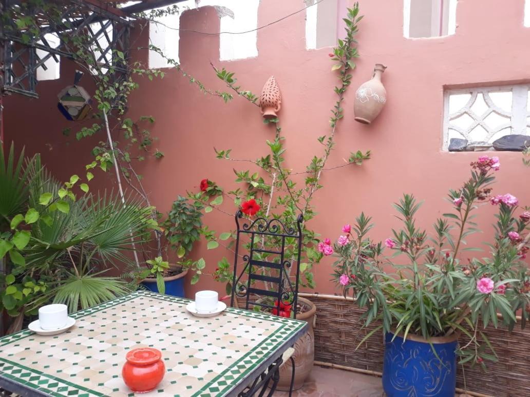Chambres D'Hotes Les Amis Taroudant Exterior foto